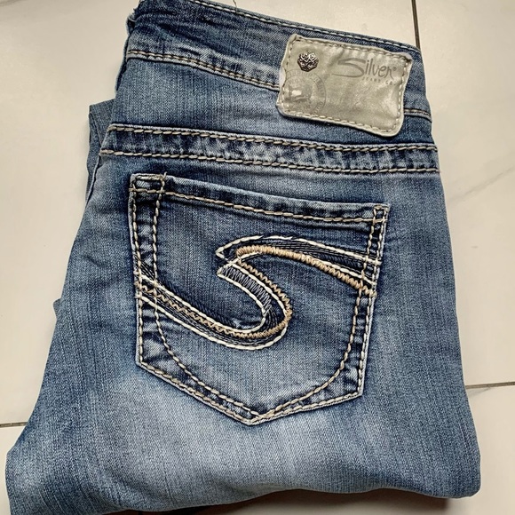 Like New Silver Aiko Bootcut Light Wash 